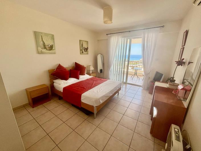 Image No.11-2 Bed Townhouse for sale