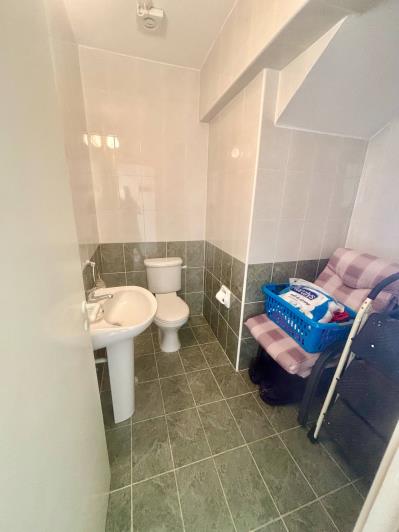 Image No.10-2 Bed Townhouse for sale