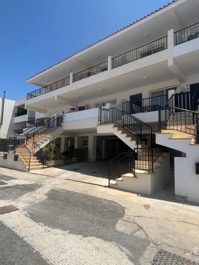 Image No.22-2 Bed Townhouse for sale