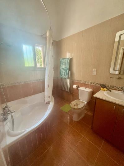 Image No.15-3 Bed Bungalow for sale