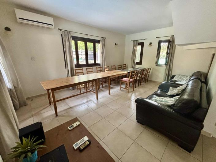 Image No.5-3 Bed Villa / Detached for sale