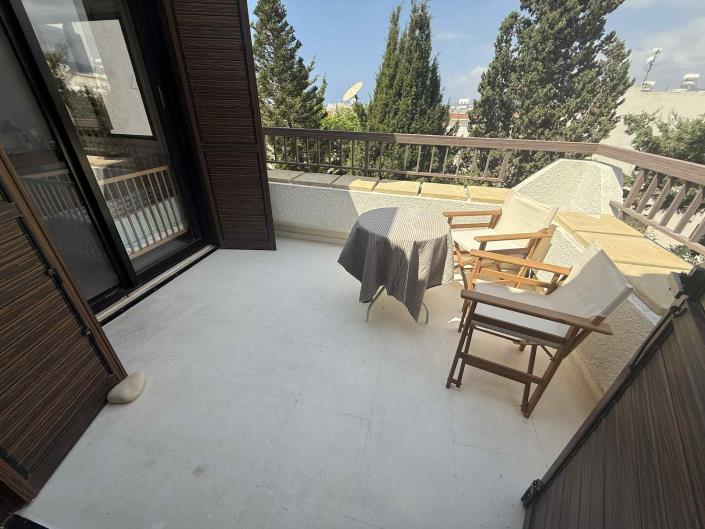 Image No.22-3 Bed Semi-Detached for sale