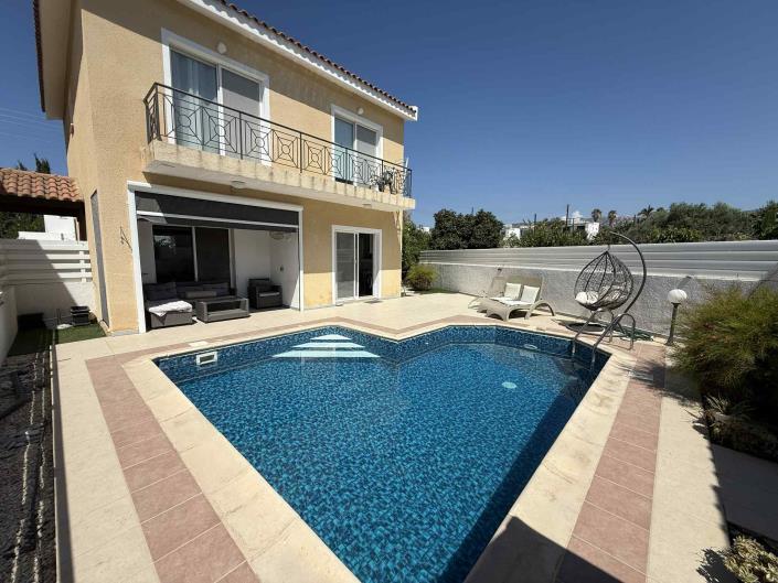 Image No.2-3 Bed Villa / Detached for sale