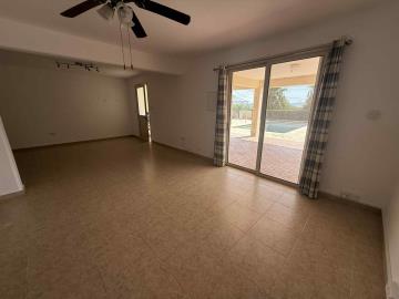 dbd73434-5a99-4498-bf04-74b8b2ae1d63