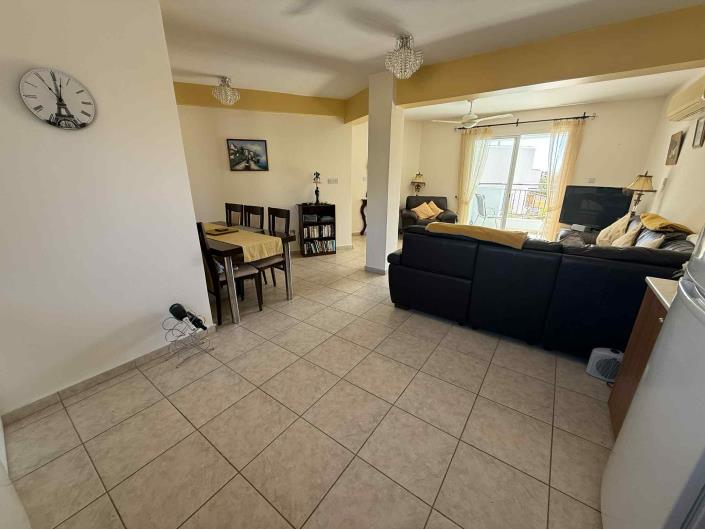 Image No.11-3 Bed Townhouse for sale