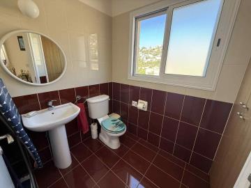 a9140bb9-babd-400c-a0bc-2e9ca02d1894