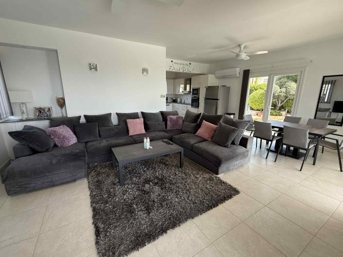 Image No.4-3 Bed Villa / Detached for sale