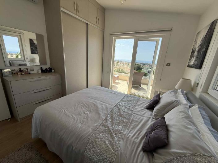 Image No.16-3 Bed Villa / Detached for sale