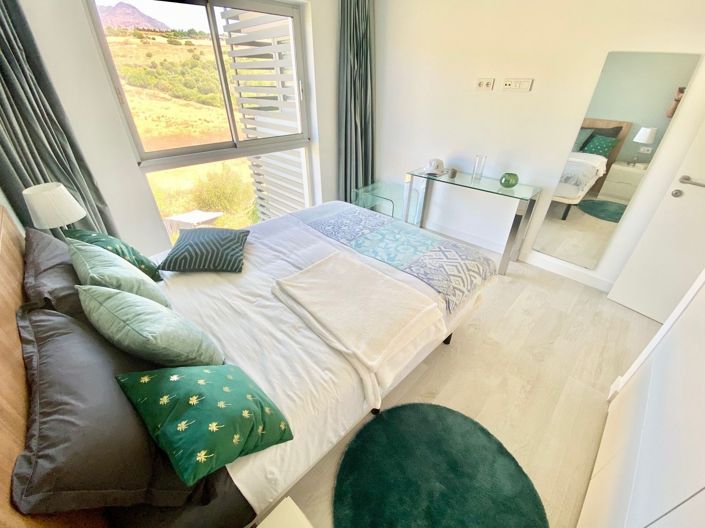 Image No.12-3 Bed Apartment for sale