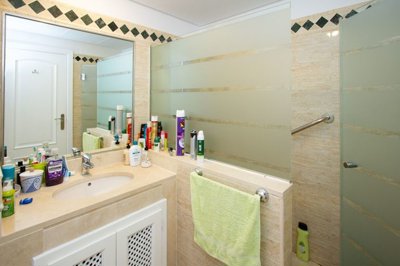 3982-582903-78d1f4f8b6655591b02d22fabb36a692d