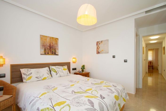 Image No.17-2 Bed Apartment for sale