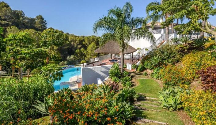 Image No.17-3 Bed Townhouse for sale