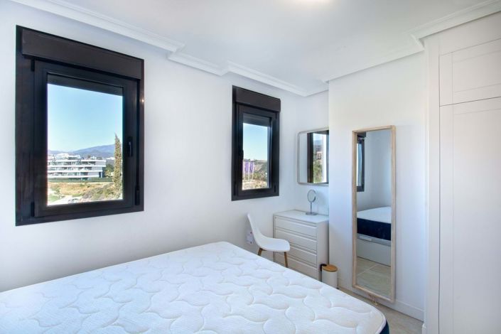 Image No.19-2 Bed Apartment for sale