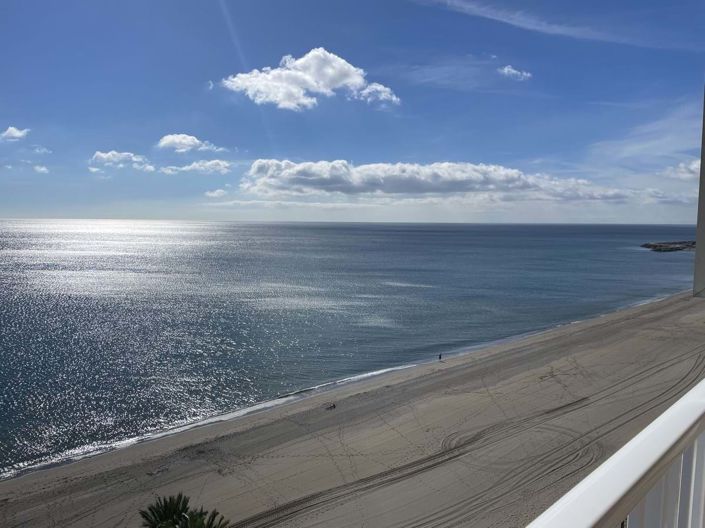 Image No.1-3 Bed Apartment for sale