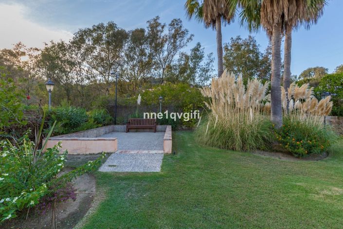 Image No.9-3 Bed Apartment for sale