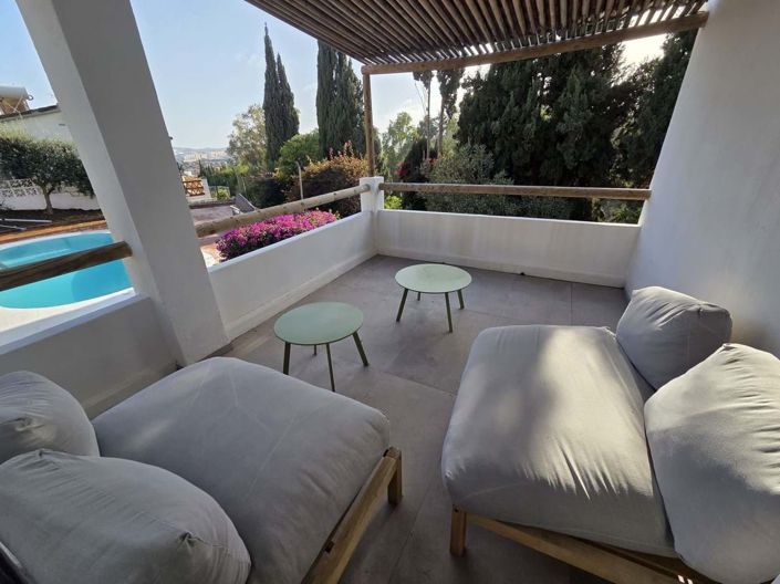 Image No.2-4 Bed Villa for sale