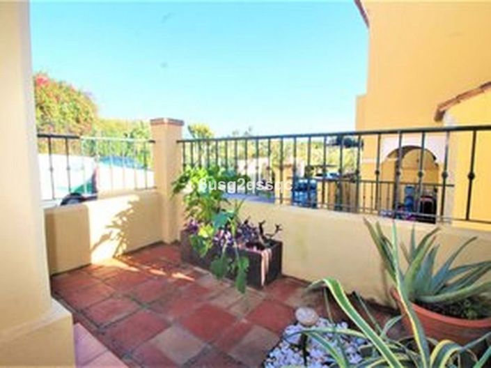 Image No.1-3 Bed Villa for sale