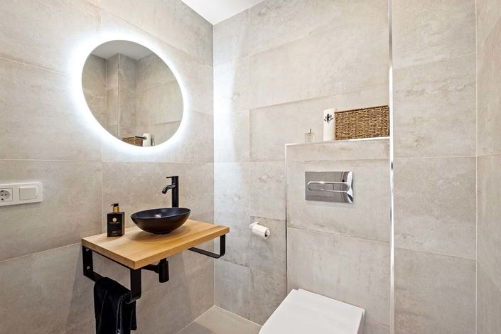 Image No.10-3 Bed Apartment for sale