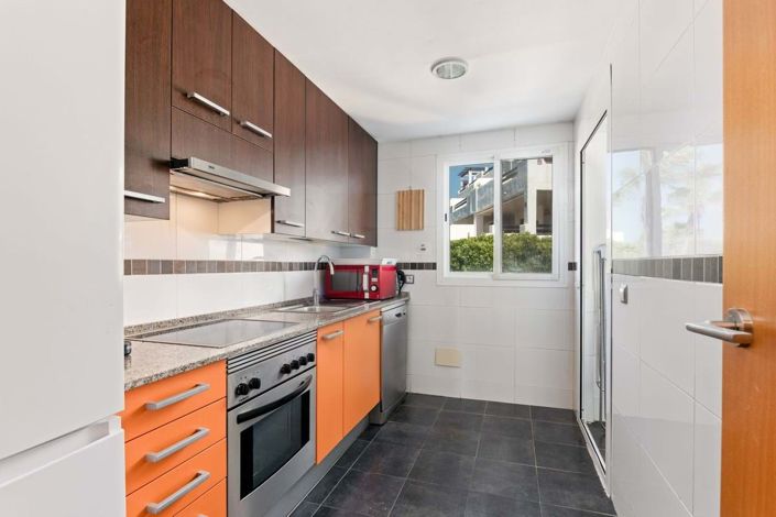 Image No.12-2 Bed Apartment for sale