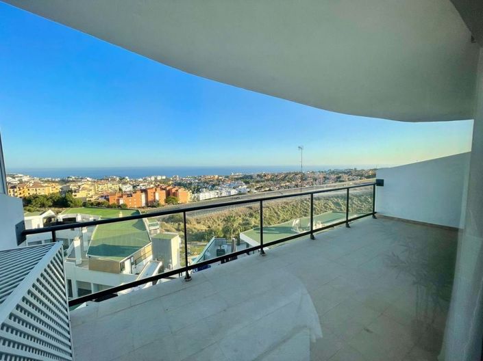 Image No.1-3 Bed Apartment for sale