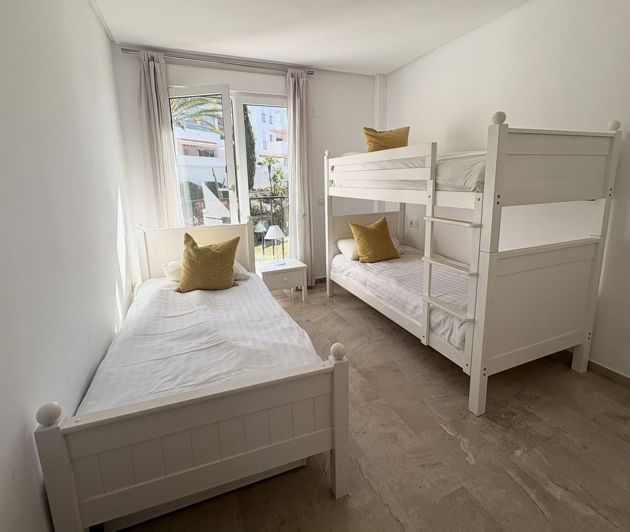 Image No.10-3 Bed Apartment for sale