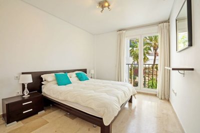 3982-673377-78d1f4f8b6655591b02d22fabb36a692d