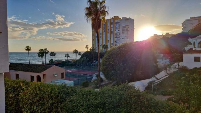 Image No.28-2 Bed Apartment for sale