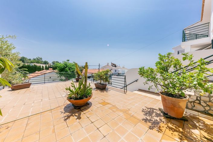 Image No.33-3 Bed Townhouse for sale