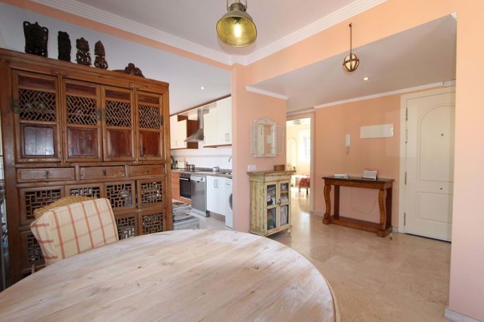 Image No.18-2 Bed Apartment for sale