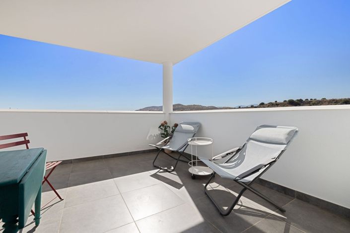 Image No.32-3 Bed Apartment for sale