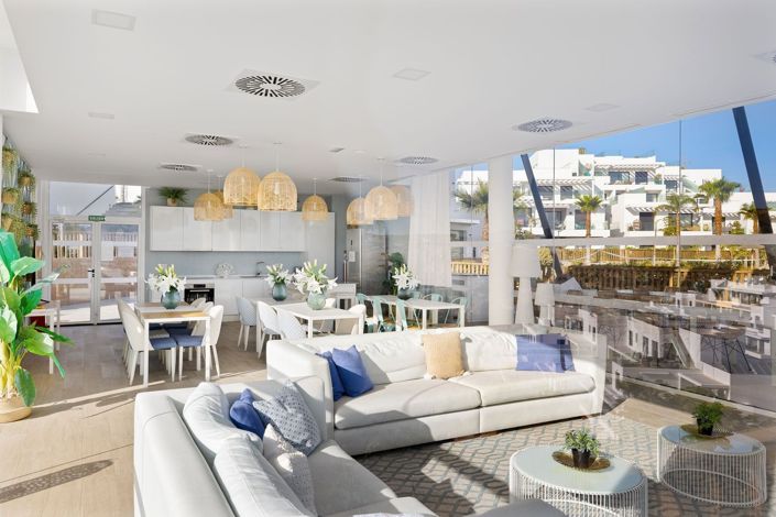 Image No.41-3 Bed Apartment for sale