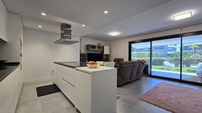 Image No.3-3 Bed Apartment for sale