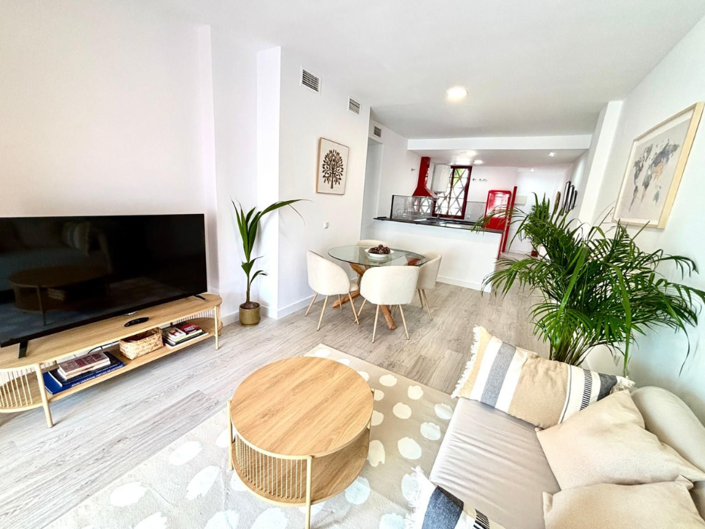 Image No.9-2 Bed Apartment for sale