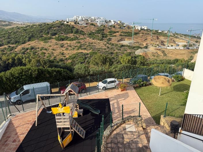 Image No.23-3 Bed Apartment for sale