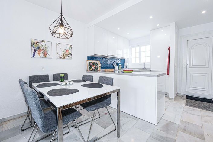 Image No.10-2 Bed Apartment for sale