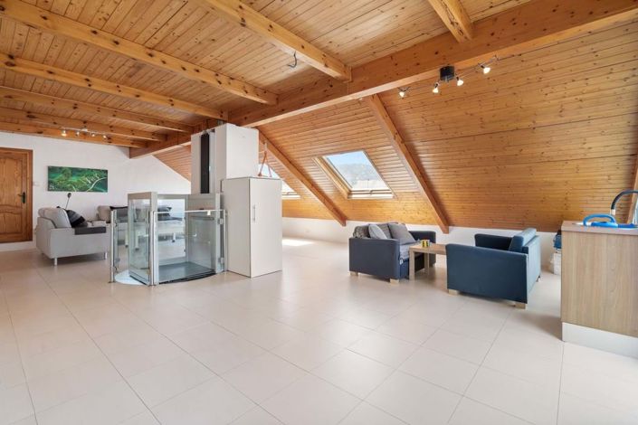 Image No.3-3 Bed Apartment for sale