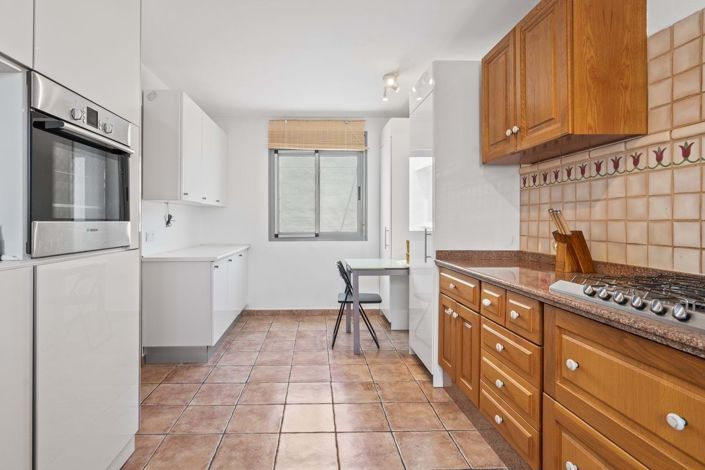 Image No.6-3 Bed Apartment for sale