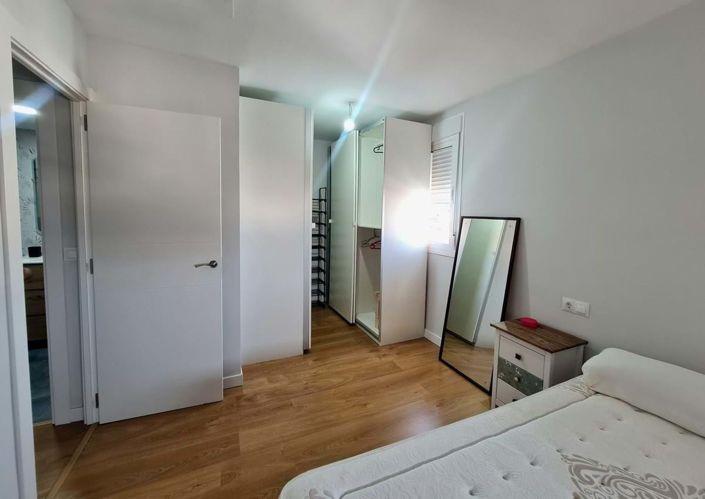 Image No.10-3 Bed Apartment for sale