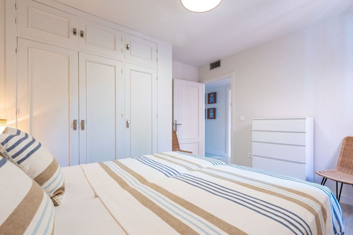 Image No.19-3 Bed Apartment for sale