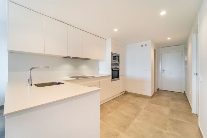 Image No.13-2 Bed Apartment for sale