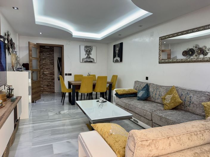 Image No.10-3 Bed Apartment for sale