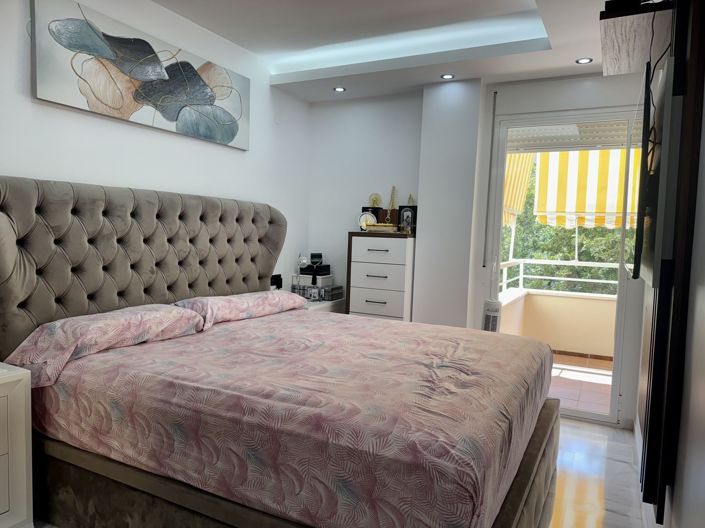 Image No.4-3 Bed Apartment for sale