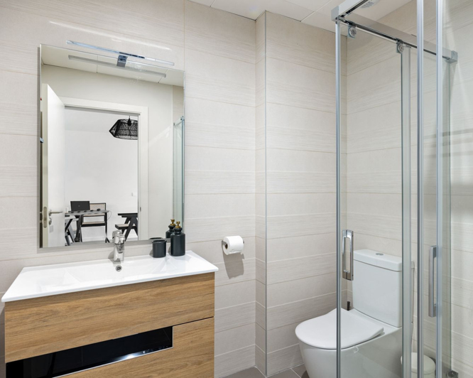 Image No.32-2 Bed Apartment for sale