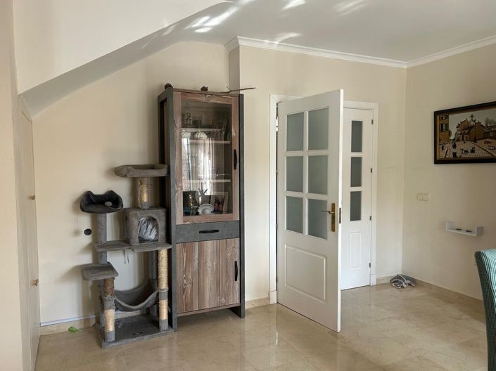 Image No.13-4 Bed Villa for sale