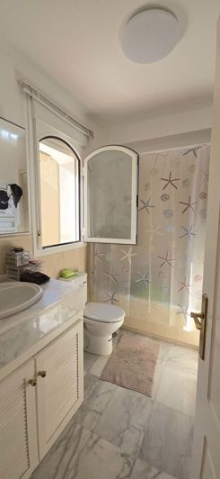 Image No.30-4 Bed Villa for sale