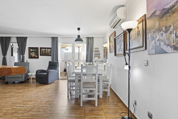 Image No.26-4 Bed Villa for sale