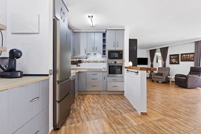 Image No.29-4 Bed Villa for sale