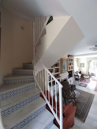 Image No.13-3 Bed Townhouse for sale