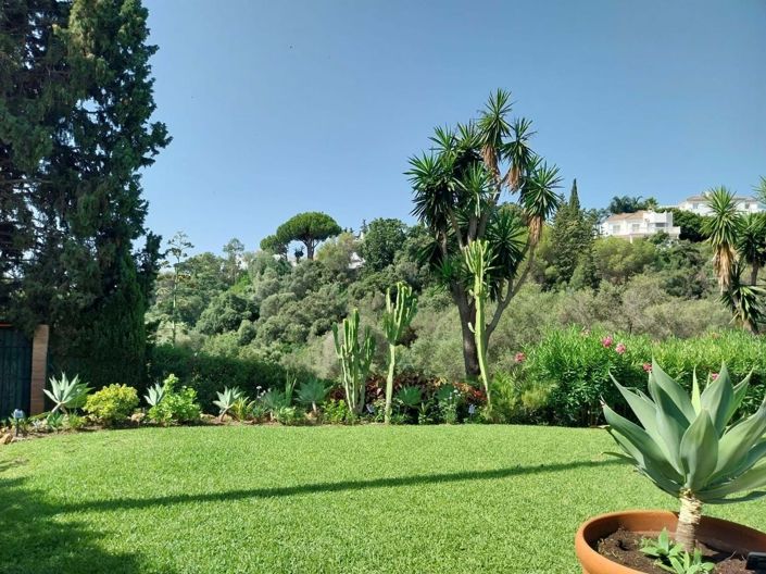 Image No.28-3 Bed Townhouse for sale