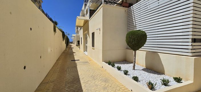 Image No.15-2 Bed Apartment for sale